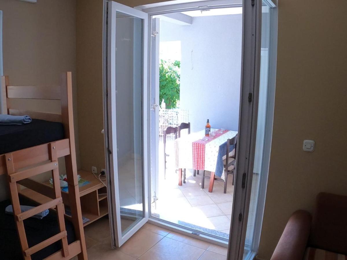 Apartment Dilba Novalja Zewnętrze zdjęcie