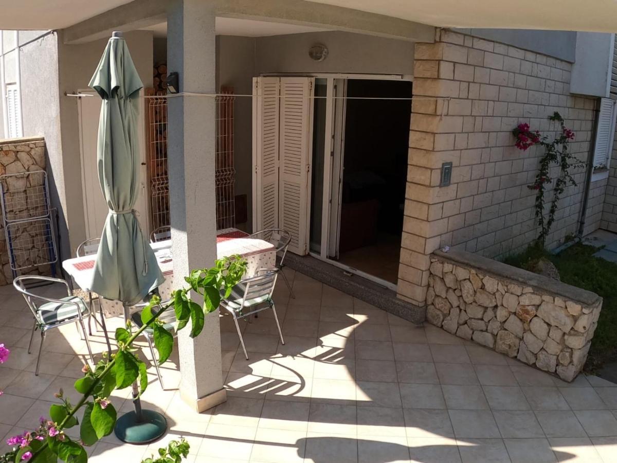 Apartment Dilba Novalja Zewnętrze zdjęcie