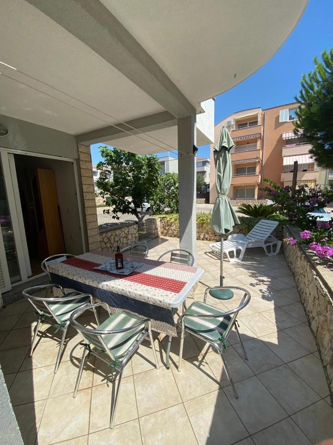 Apartment Dilba Novalja Zewnętrze zdjęcie